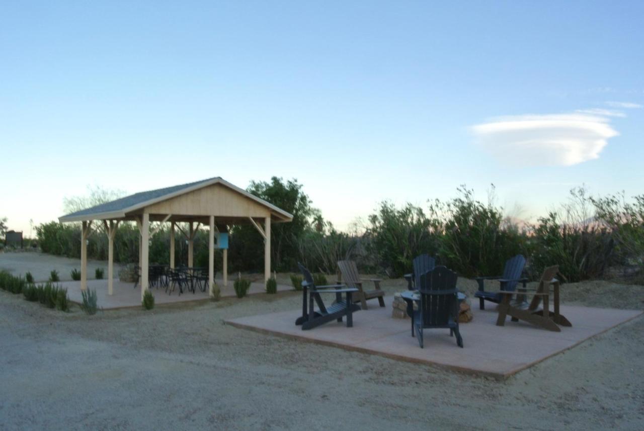 Borrego Springs Motel Екстериор снимка